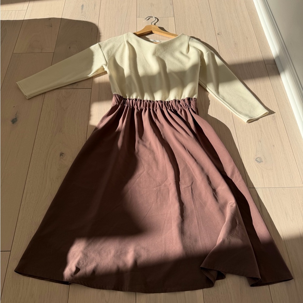 A-Line Dress in Cream and Bright Brown from a Japanese Brand